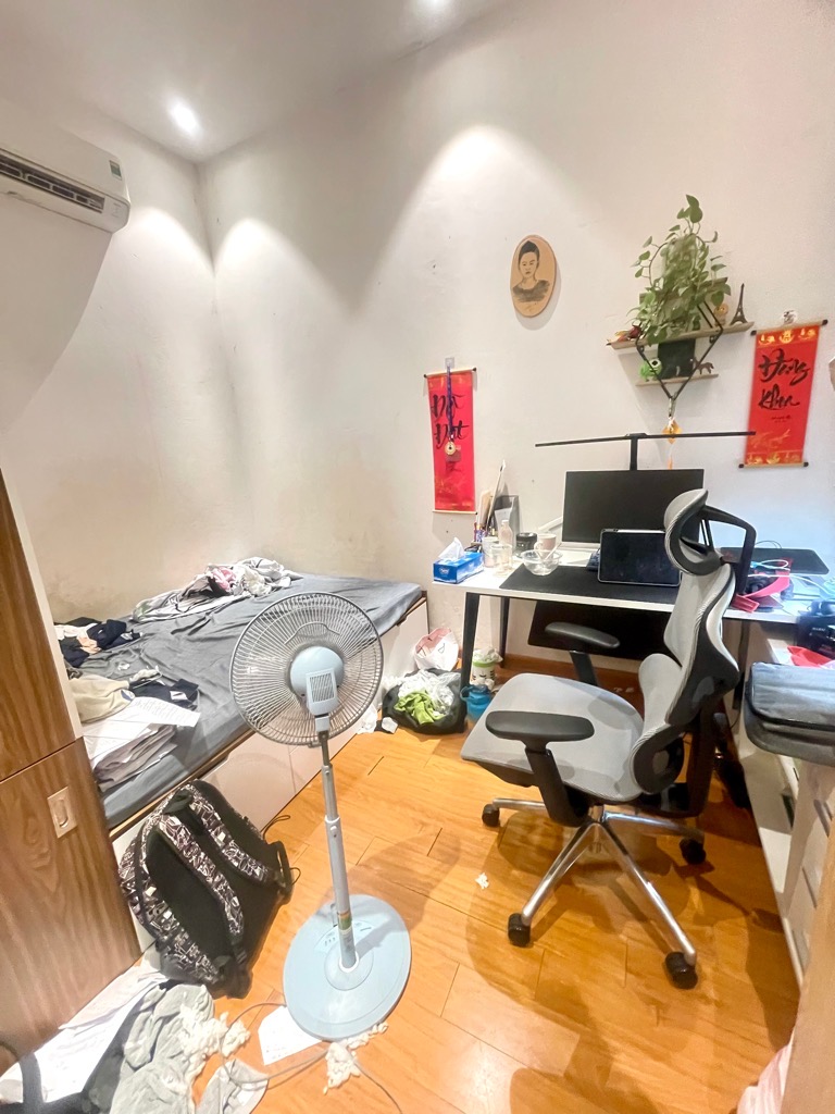 Bán nhà Hoàng Mai - diện tích 106m2 3 tầng - Ngõ to ô tô - giá 15,9 tỷ