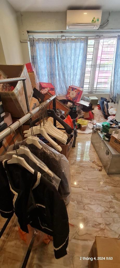 Bán nhà Lê Duẩn - diện tích 14m2 3 tầng - MẶT PHỐ KINH DOANH - giá 5,7 tỷ