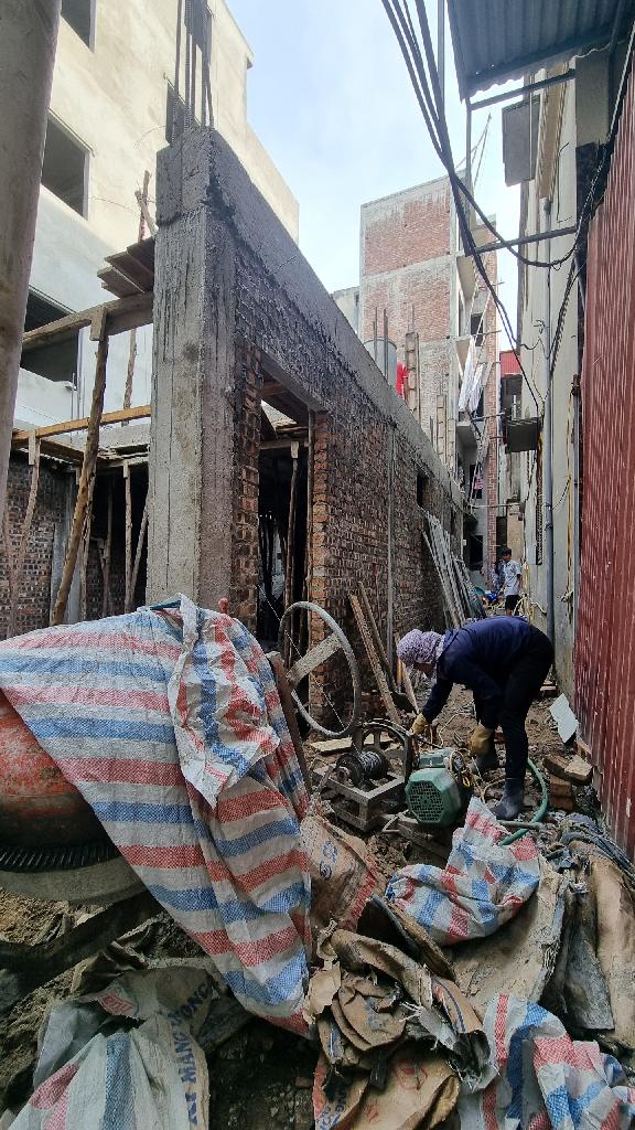 Bán nhà Định Công Thượng - diện tích 52m2 7 tầng - Căn 1 có thang máy, ngõ cực nông - giá 15 tỷ