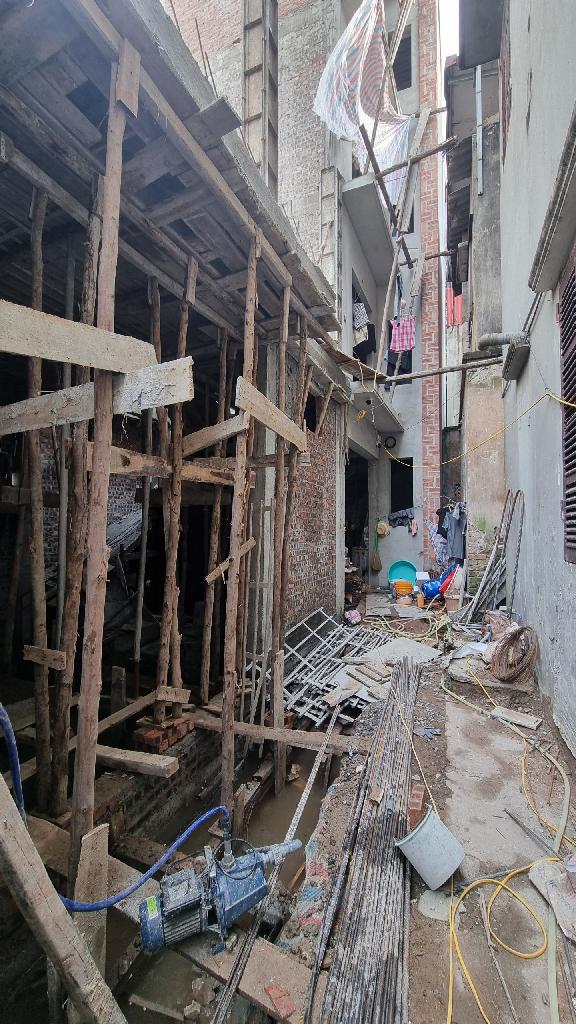 Bán nhà Định Công Thượng - diện tích 52m2 7 tầng - Căn 1 có thang máy, ngõ cực nông - giá 15 tỷ