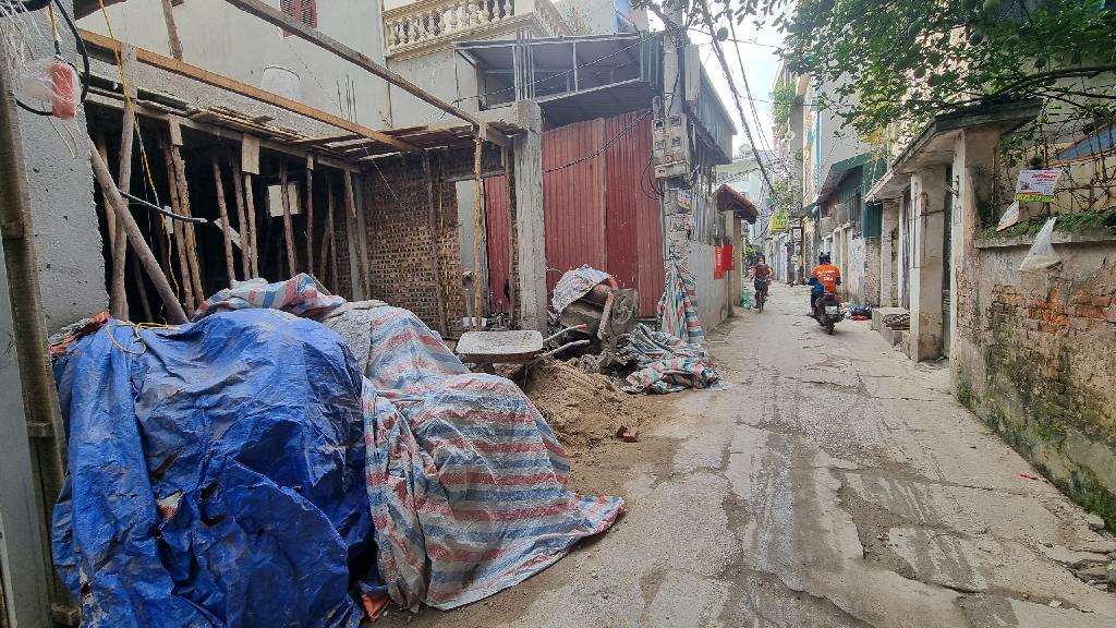 Bán nhà Định Công Thượng - diện tích 52m2 7 tầng - Căn 1 có thang máy, ngõ cực nông - giá 15 tỷ