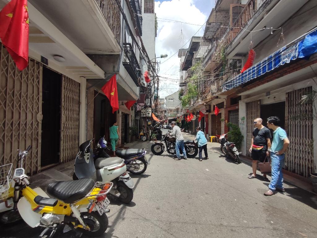 Bán nhà Minh Khai - diện tích 44m2 2 tầng - Mặt ngõ ô tô kinh doanh - giá 14 tỷ