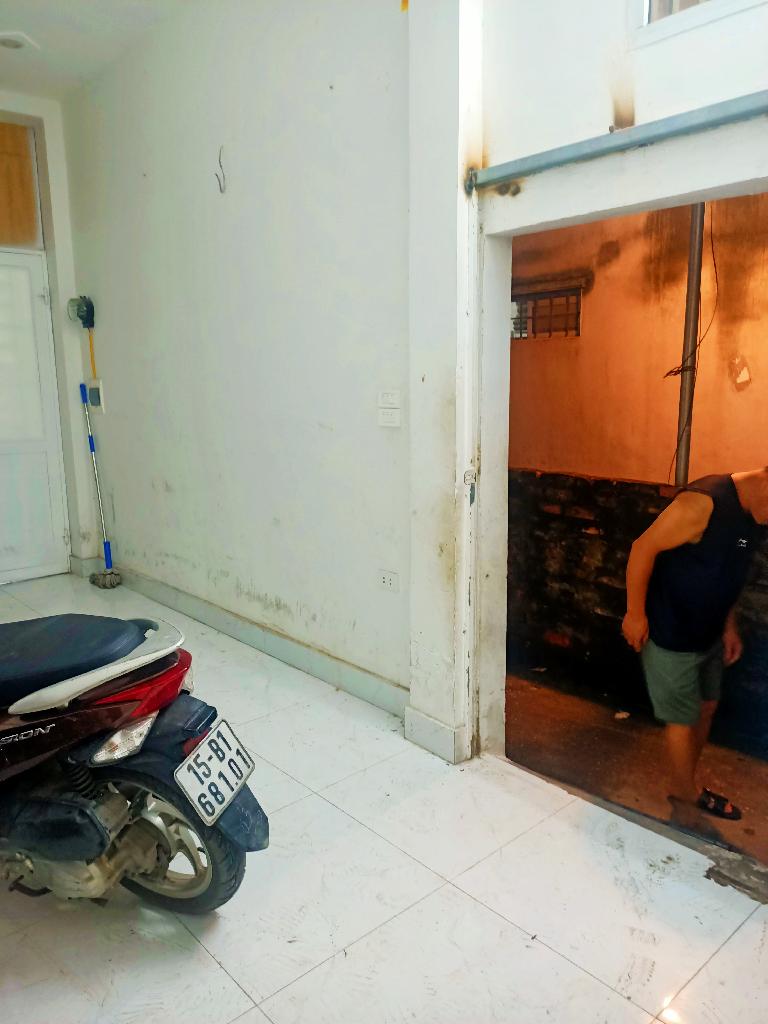 Bán nhà Bùi Xương Trạch - diện tích 36m2 5 tầng - Lô góc - giá 10,5 tỷ