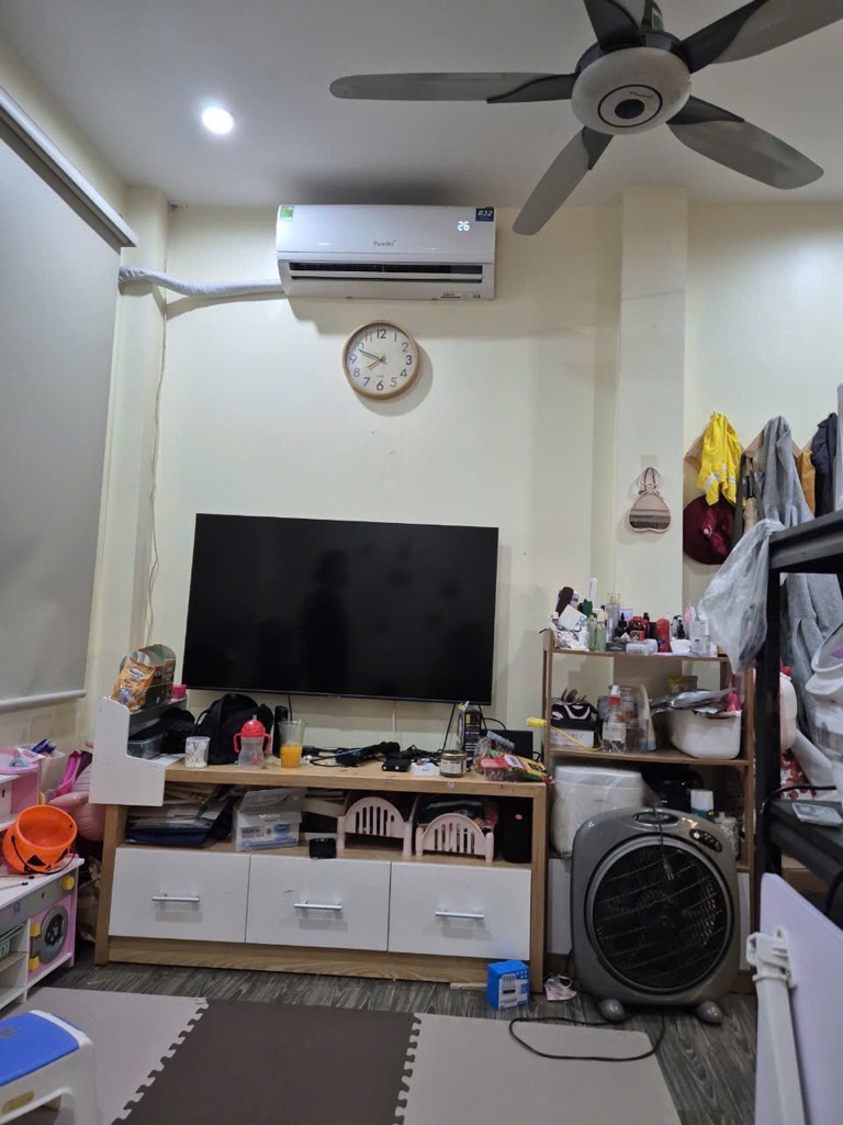 Bán nhà Giáp Bát - diện tích 49m2 4 tầng - Mặt phố kinh doanh đỉnh - giá 14 tỷ