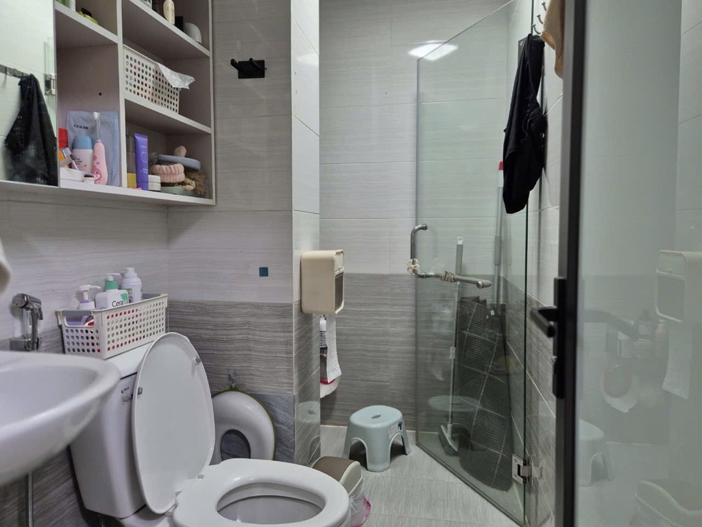 Bán nhà Giáp Bát - diện tích 49m2 4 tầng - Mặt phố kinh doanh đỉnh - giá 14 tỷ