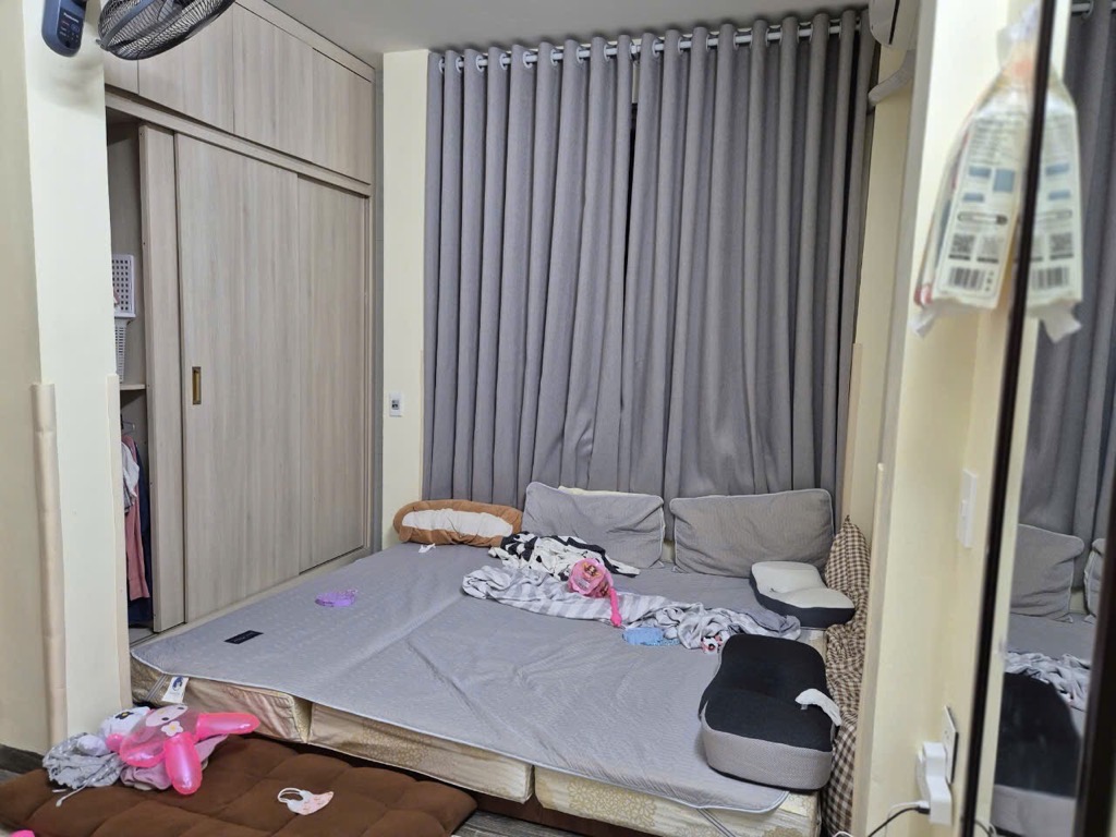 Bán nhà Giáp Bát - diện tích 49m2 4 tầng - Mặt phố kinh doanh đỉnh - giá 14 tỷ