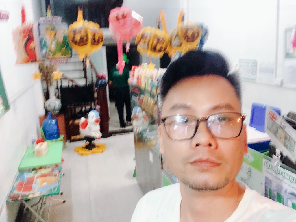 Bán nhà Giáp Bát - diện tích 43m2 6 tầng - Mặt phố kinh doanh đỉnh - giá 17 tỷ