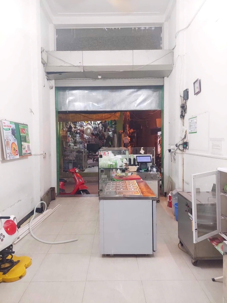 Bán nhà Giáp Bát - diện tích 43m2 6 tầng - Mặt phố kinh doanh đỉnh - giá 17 tỷ