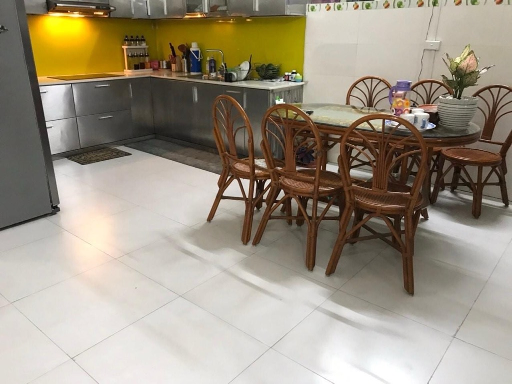 Bán nhà Hoàng Văn Thái - diện tích 140m2 1 tầng - Nhà đẹp hiếm có - giá 14 tỷ