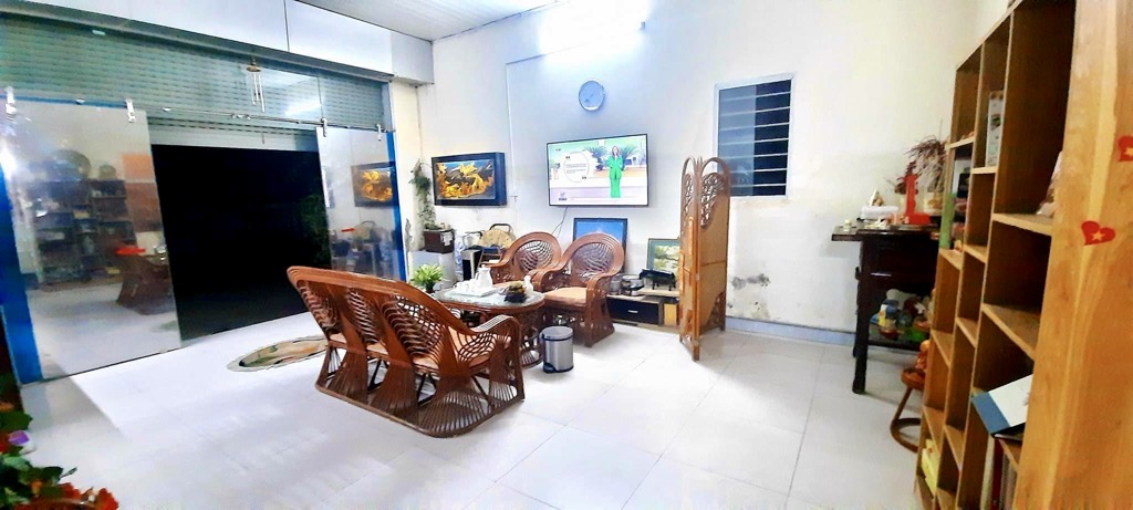 Bán nhà Hoàng Văn Thái - diện tích 140m2 1 tầng - Nhà đẹp hiếm có - giá 14 tỷ