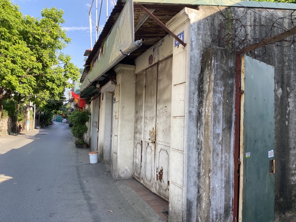 Bán nhà Nguyễn Khoái - diện tích 52.1m2 1 tầng - LÔ GÓC - Ô TÔ VÀO NHÀ - giá 3.75 tỷ