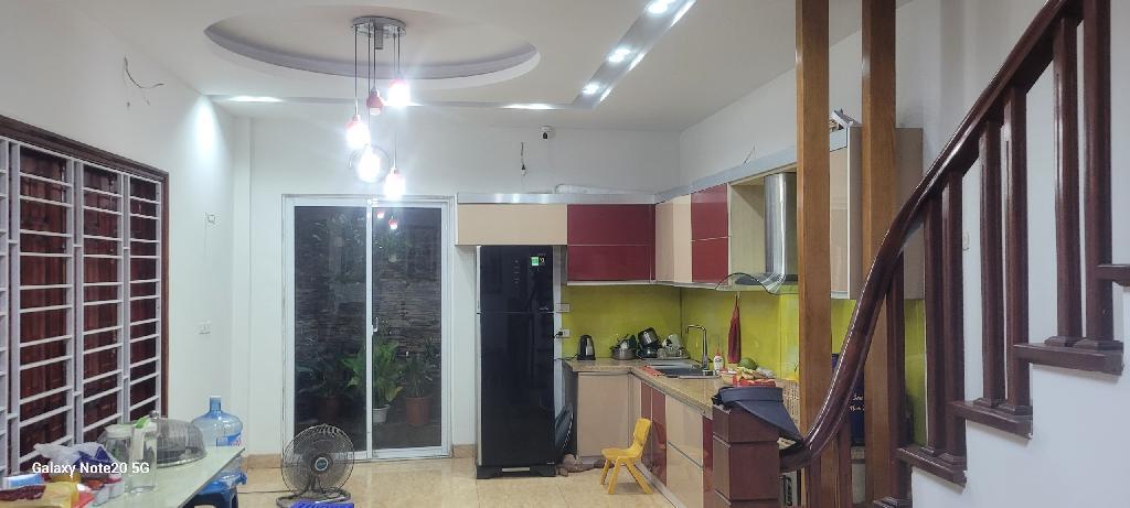 Bán nhà Trương Định - diện tích 61.3m2 6 tầng - Nhà đẹp, thoáng sáng - giá 12 tỷ