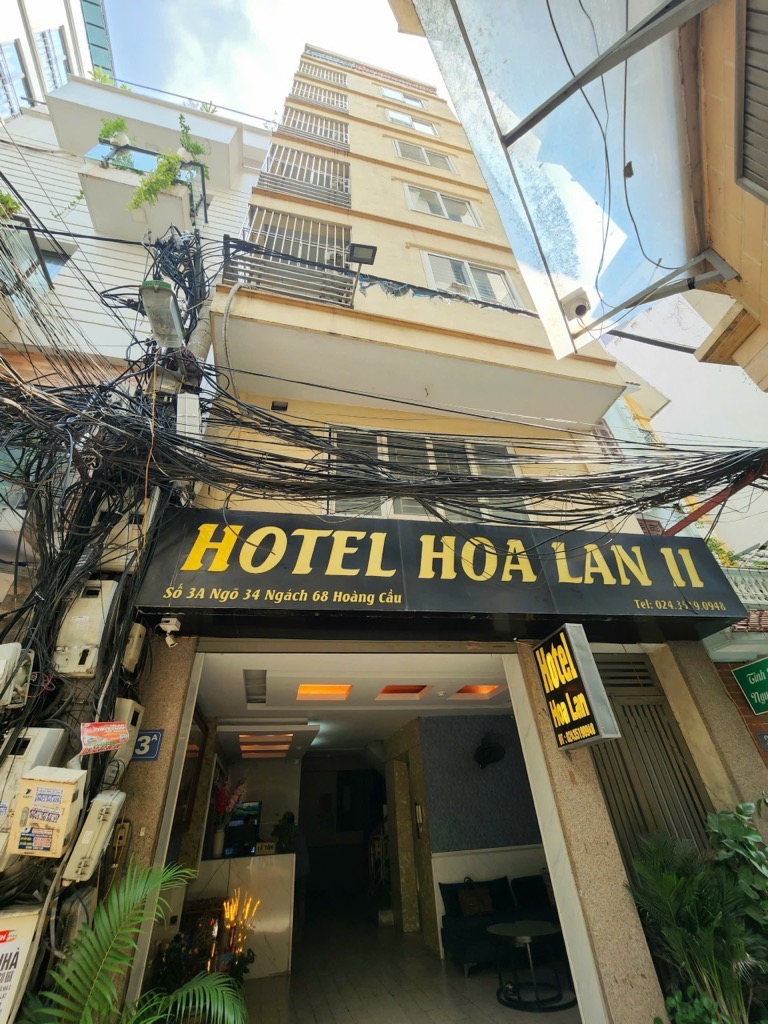 Bán nhà Hoàng Cầu - diện tích 57m2 8 tầng - HOTEL 8 TẦNG - THANG MÁY - NGÕ THÔNG Ô TÔ - giá 24,5 tỷ
