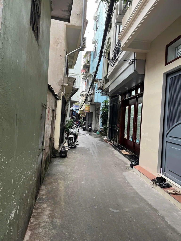 Bán nhà Hoa Lư - diện tích 60m2 5 tầng - Ô TÔ QUA CỔNG - giá 25 tỷ