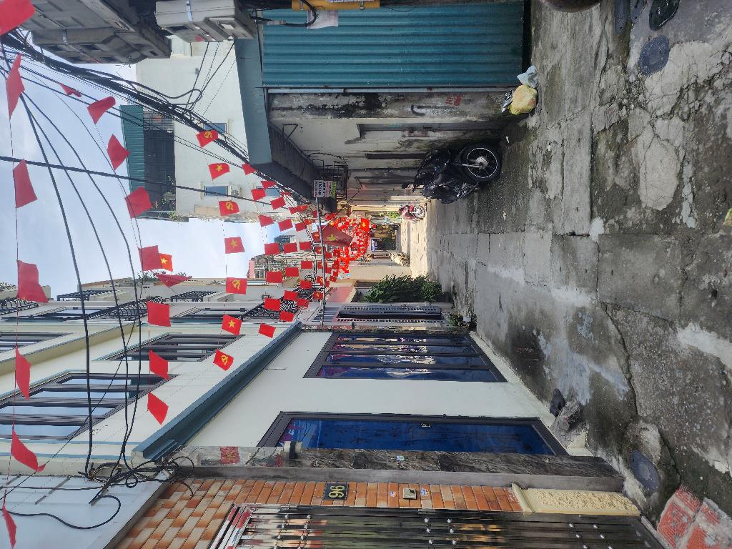 Bán nhà Đông Thiên - diện tích 55m2 1 tầng - ô tô đỗ trước đất - giá 2,5 tỷ