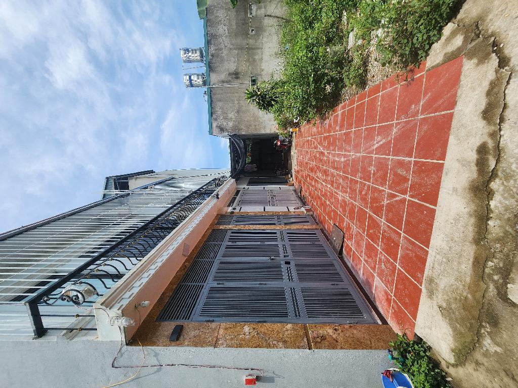 Bán nhà Đông Thiên - diện tích 55m2 1 tầng - ô tô đỗ trước đất - giá 2,5 tỷ