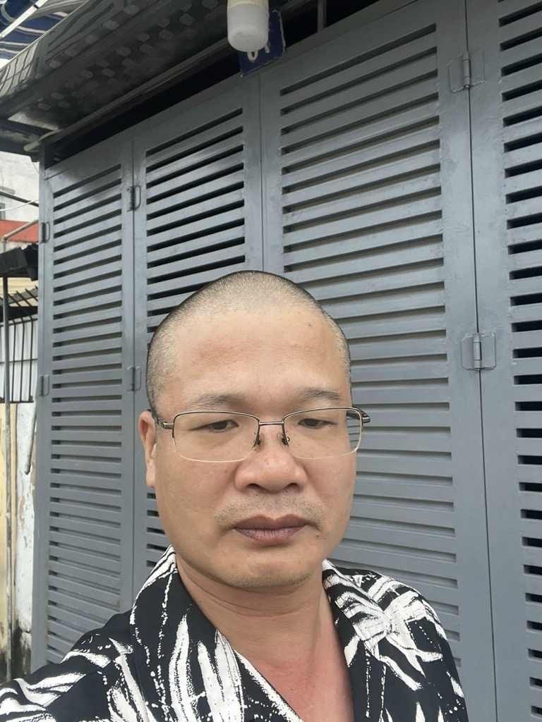 Bán nhà Giải Phóng - diện tích 35m2 3 tầng - Gara ô tô, ngõ thông kinh doanh - giá 4,1 tỷ