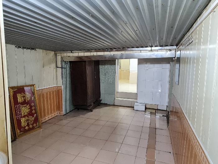 Bán nhà Giải Phóng - diện tích 35m2 3 tầng - Gara ô tô, ngõ thông kinh doanh - giá 4,1 tỷ