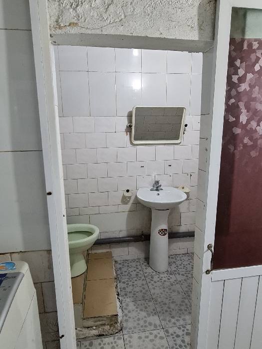 Bán nhà Giải Phóng - diện tích 35m2 3 tầng - Gara ô tô, ngõ thông kinh doanh - giá 4,1 tỷ