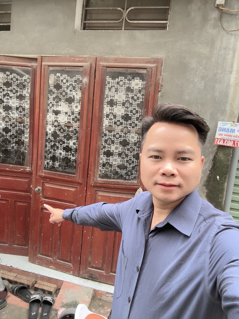 Bán nhà Nguyễn Khoái - diện tích 30m2 1 tầng - Ô TÔ ĐỖ CỬA - giá 2,8 tỷ