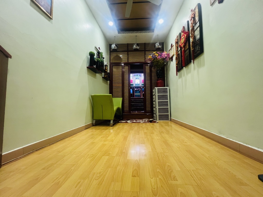 Bán nhà Ngô Sĩ Liên - diện tích 22m2 5 tầng - Mặt phố kinh doanh - giá 10,5 tỷ