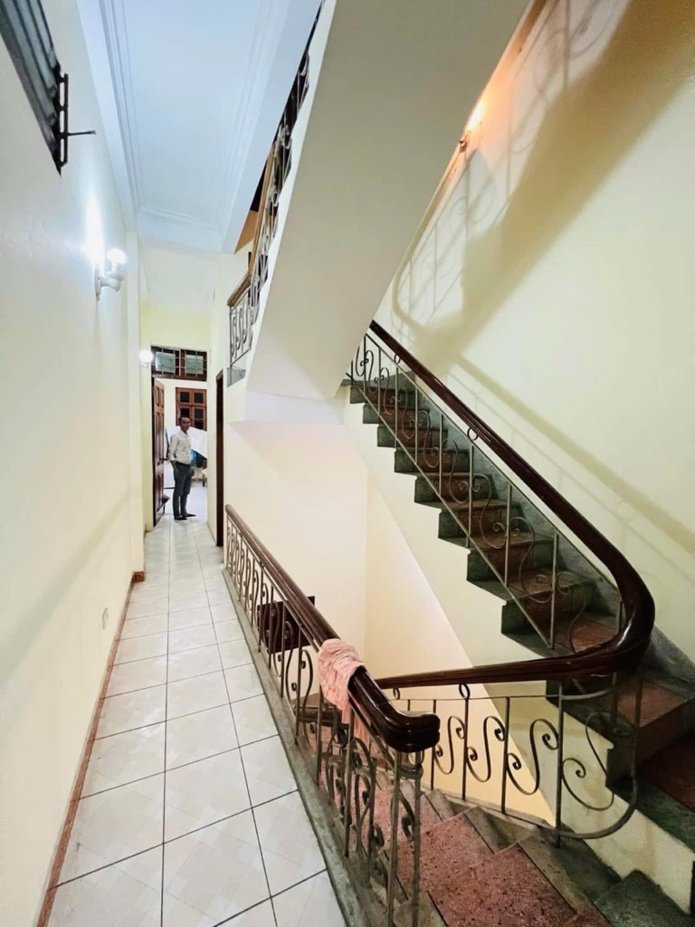 Bán nhà Phương Mai - diện tích 50,6m2 4 tầng - Ô TÔ TRÁNH - giá 20 tỷ