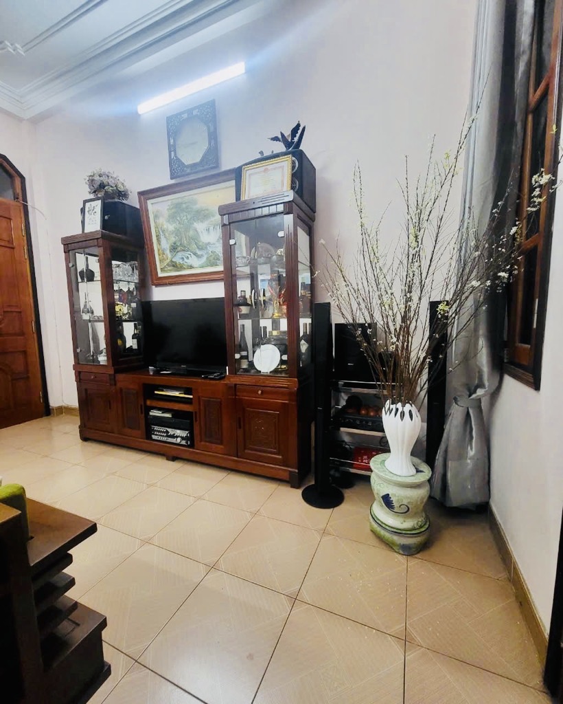 Bán nhà Hoàng Văn Thái - diện tích 65m2 4 tầng - Mặt ngõ ô tô, kinh doanh tốt - giá 21,5 tỷ