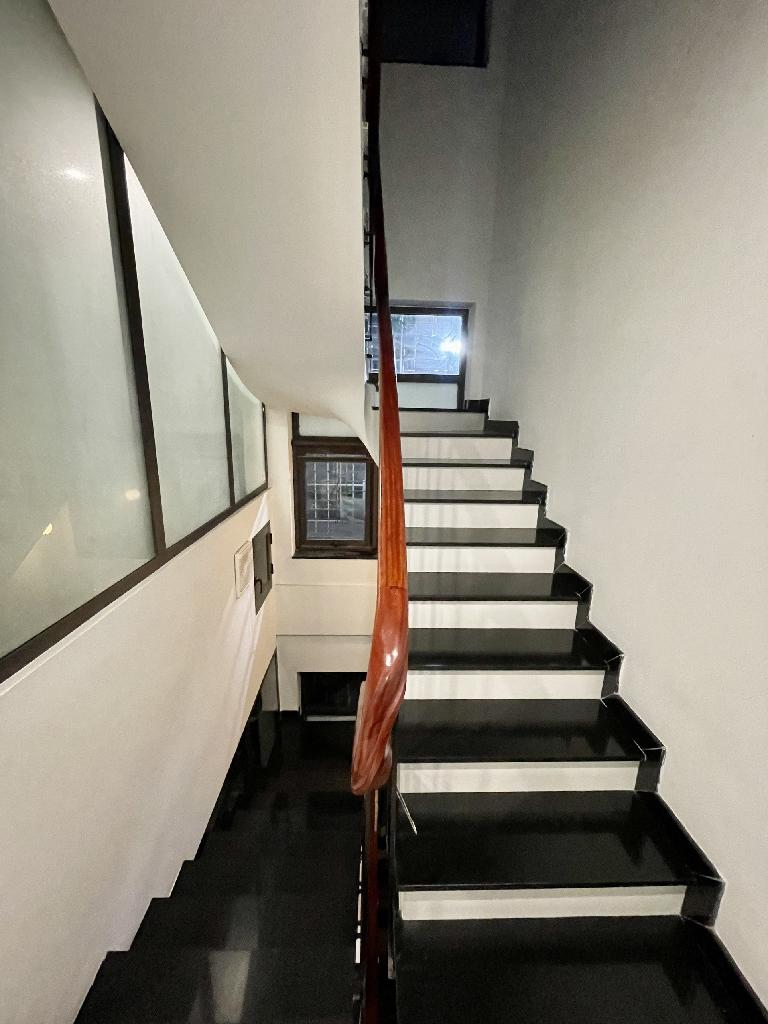 Bán nhà Thịnh Liệt - diện tích 73m2 4 tầng - Ô TÔ TRÁNH - giá 21 tỷ