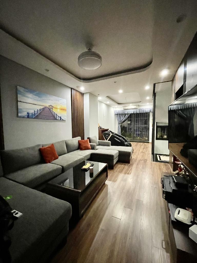 Bán nhà Thịnh Liệt - diện tích 73m2 4 tầng - Ô TÔ TRÁNH - giá 21 tỷ