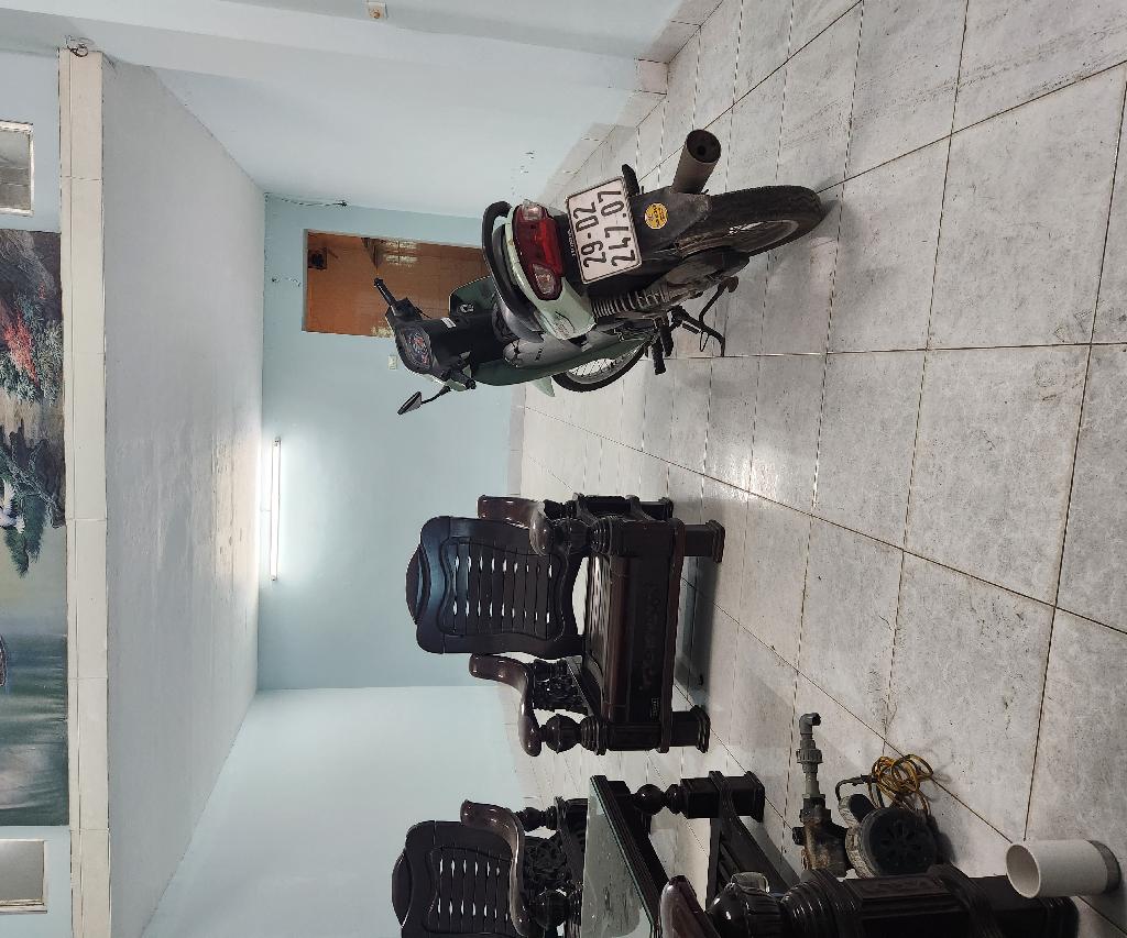 Bán nhà Giải Phóng - diện tích 72.4m2 2 tầng - Mặt ngõ ô tô tránh - giá 3,6 tỷ