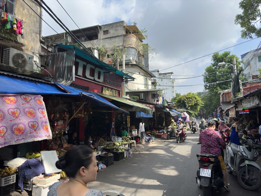 Bán nhà Nguyễn Công Trứ - diện tích 85m2 1 tầng - Lô góc thoáng sáng - giá 10,5 tỷ