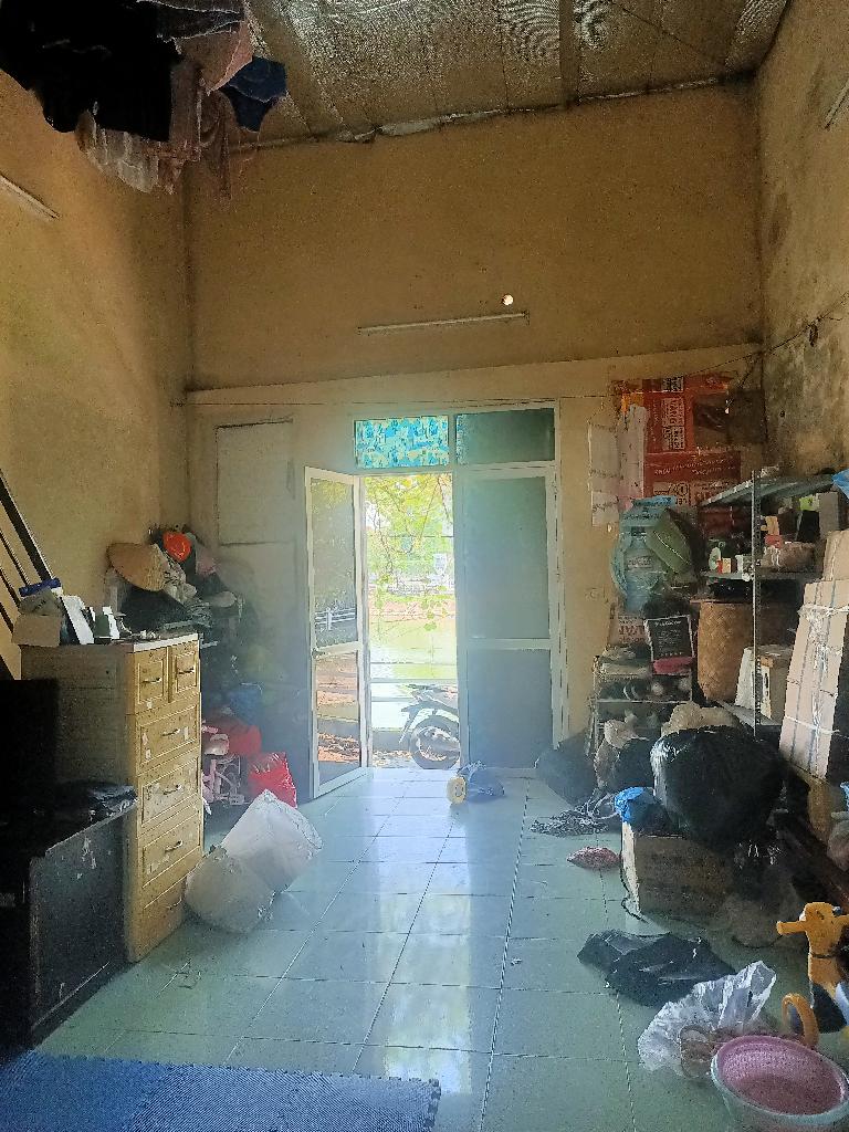 Bán nhà Vũ Tông Phan - diện tích 84m2 1 tầng - mặt hồ Đầm Chuối - giá 5,35 tỷ