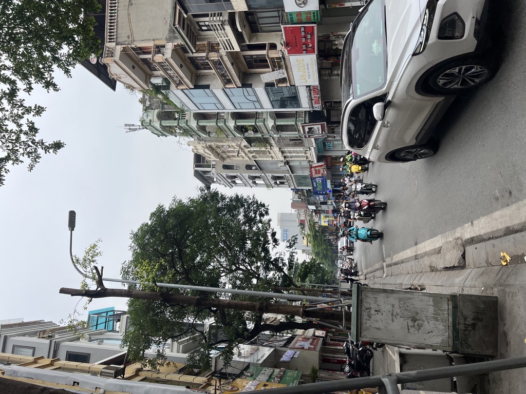 Bán nhà Khâm Thiên - diện tích 52.4m2 1 tầng - Lô góc 2 mặt thoáng - giá 14,8 tỷ