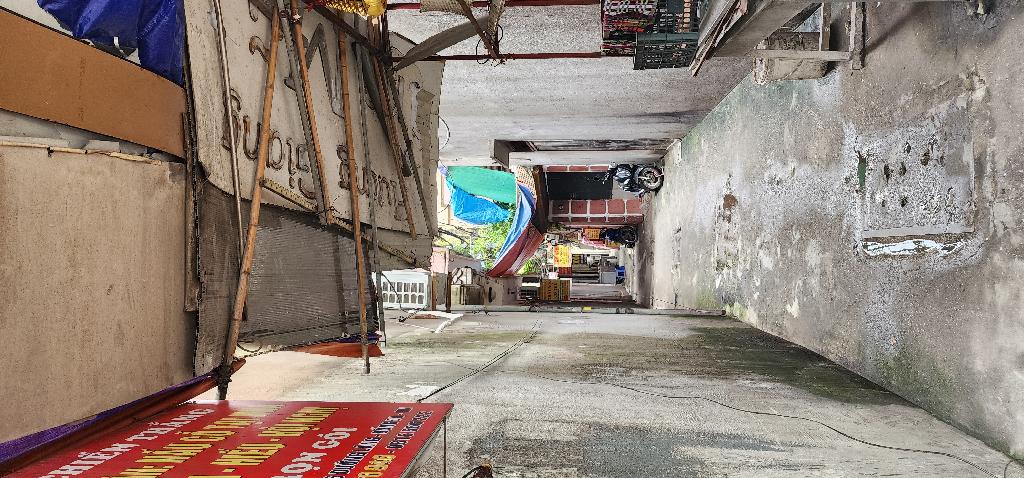 Bán nhà Láng - diện tích 53,4m2 1 tầng - Mặt ngõ, lô góc - giá 7,9 tỷ