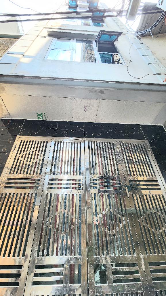 Bán nhà Khương Đình - diện tích 49m2 6 tầng - Thang máy, 10 phòng khép kín - giá 14,5 tỷ