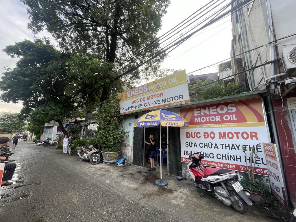 Bán nhà Giải Phóng - diện tích 196m2 1 tầng - Mặt tiền rộng - giá 15,8 tỷ