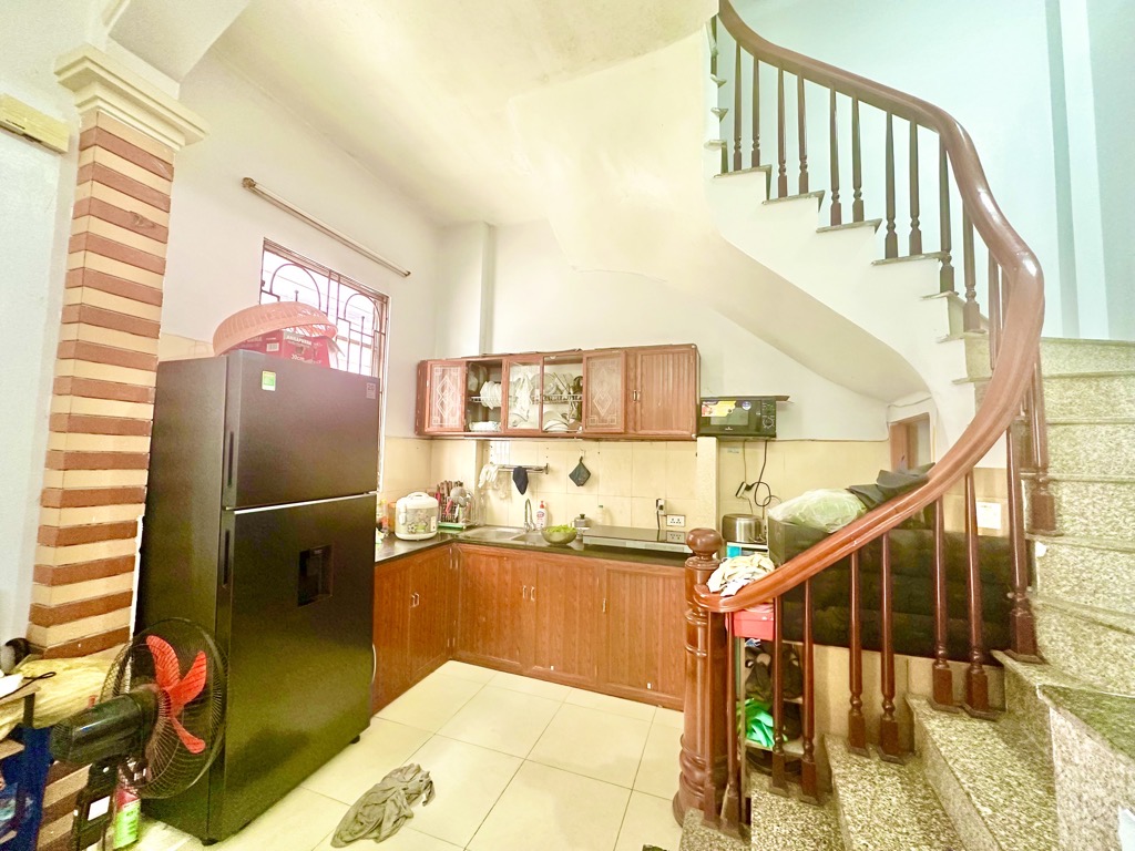 Bán nhà Giáp Nhị - diện tích 30m2 4 tầng - Nhà đẹp lên 5 tầng thoải mái - giá 5 tỷ