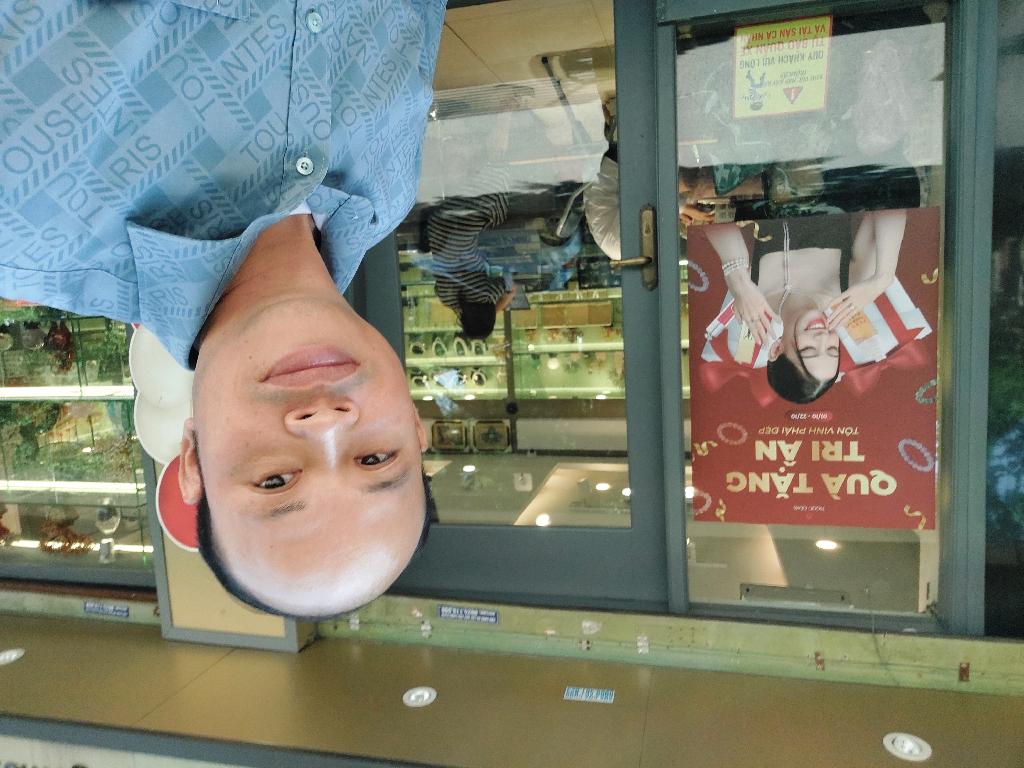 Bán nhà Quốc Tử Giám - diện tích 37,4m2 2 tầng - Lô góc, kinh doanh sầm uất - giá 18,7 tỷ