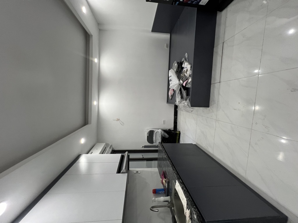 Bán nhà Chợ Khâm Thiên - diện tích 56m2 8 tầng - Thang máy - giá 18,3 tỷ