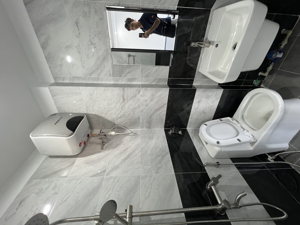 Bán nhà Chợ Khâm Thiên - diện tích 56m2 8 tầng - Thang máy - giá 18,3 tỷ