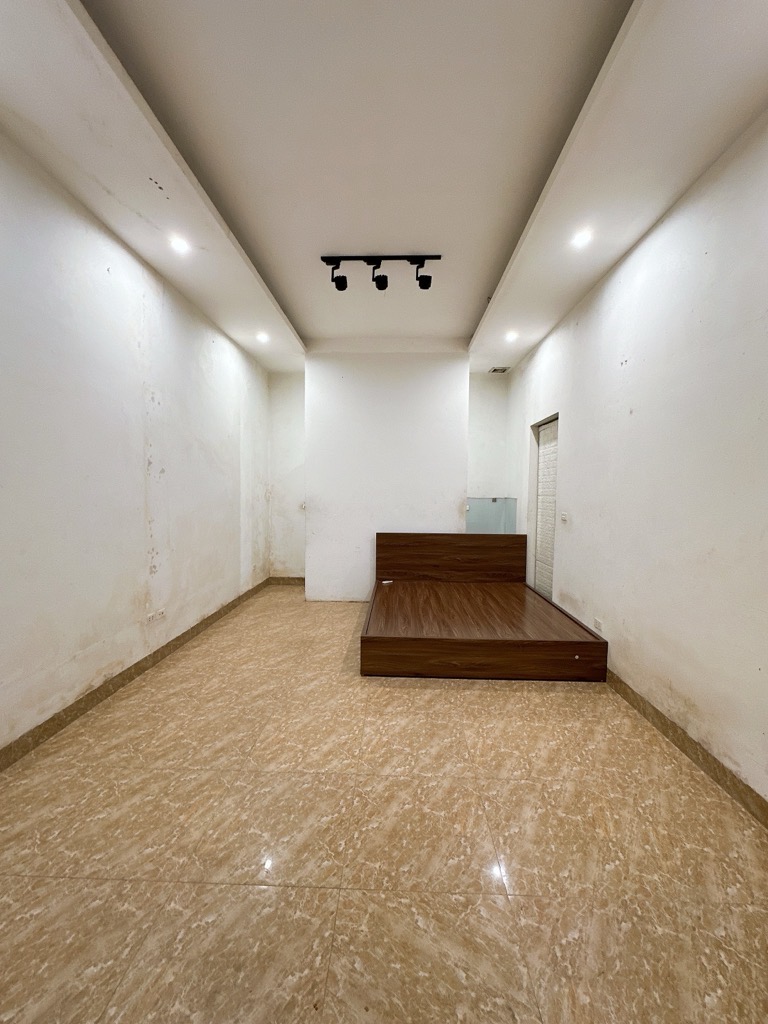 Bán nhà Thuý Lĩnh - diện tích 100m2 3 tầng - Ô TÔ TRÁNH KINH DOANH VĂN PHÒNG - giá 17,5 tỷ