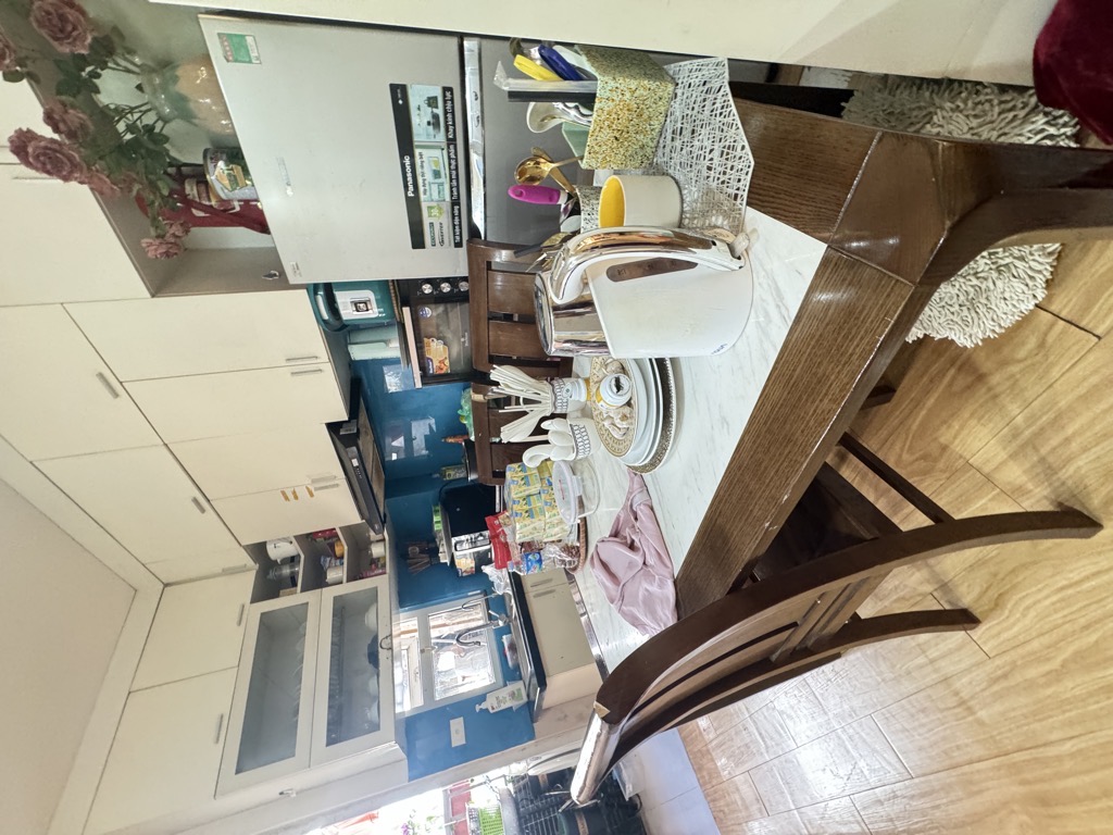 Bán nhà Nguyễn Xiển - diện tích 65.1m2 42 tầng - Cực hiếm - giá 4,7 tỷ