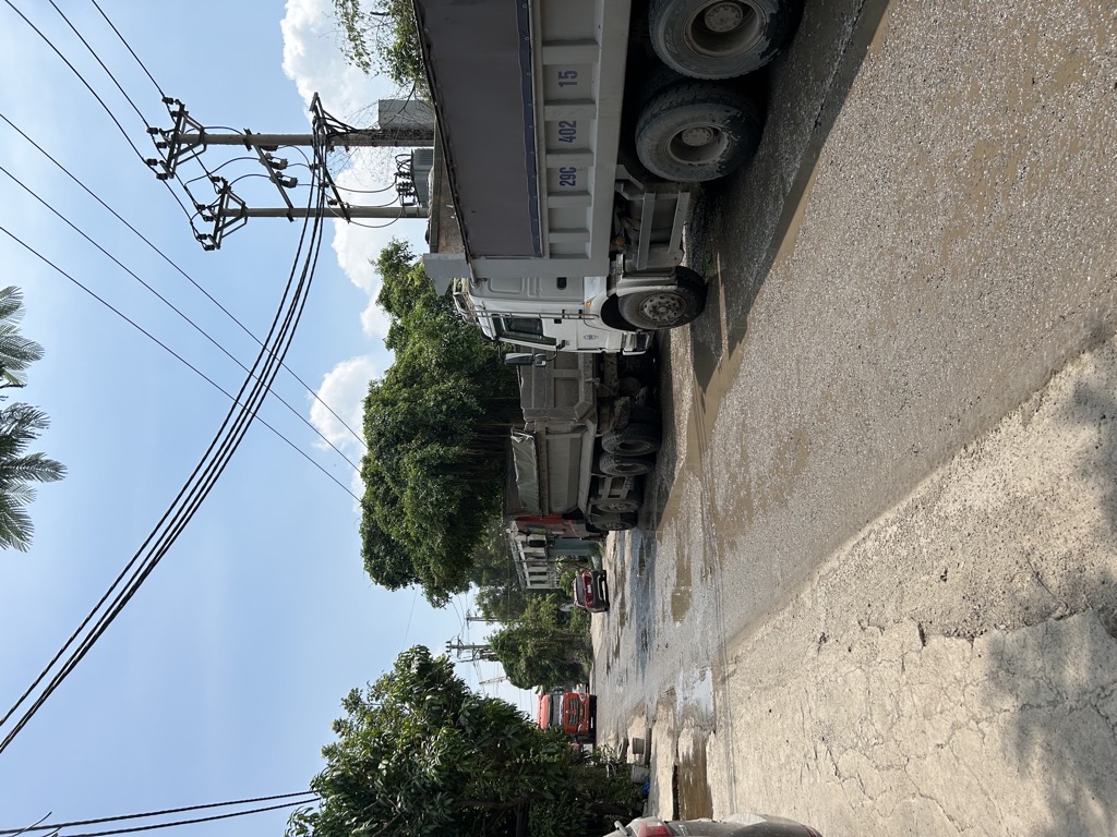 Bán nhà Hoàng Mai - diện tích 70m2 2 tầng - mặt phố vừa ở vừa kinh doanh - giá 2,7 tỷ