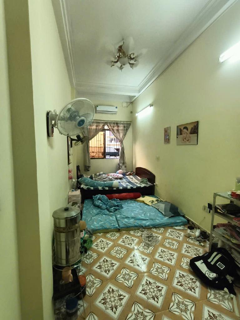 Bán nhà Chợ Khâm Thiên - diện tích 26m2 4 tầng - Ngõ thông, thoáng - giá 6,6 tỷ