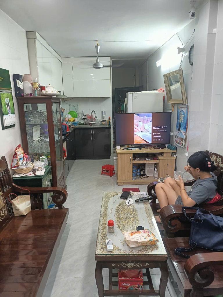 Bán nhà Chợ Khâm Thiên - diện tích 26m2 4 tầng - Ngõ thông, thoáng - giá 6,6 tỷ