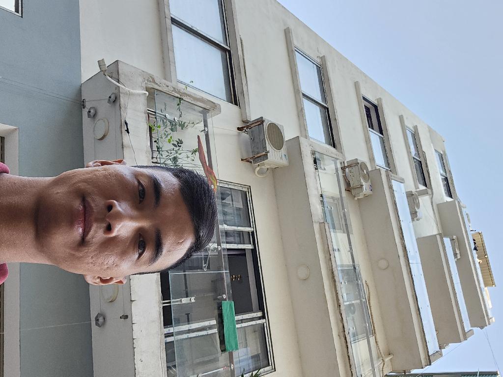 Bán nhà Vĩnh Tuy - diện tích 55.8m2 6 tầng - Lô góc 2 mặt ngõ ô tô - giá 19,5 tỷ