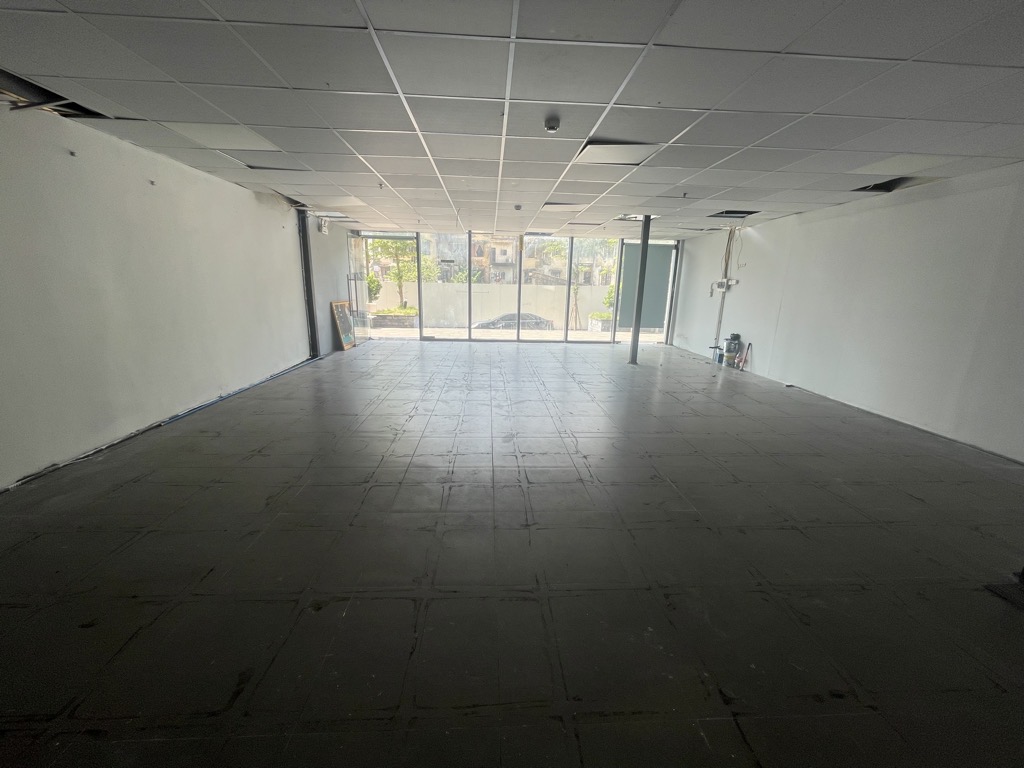 Bán nhà Ngọc Hồi - diện tích 70m2 1 tầng - ô tô chạy vòng quanh - giá 6,4 tỷ