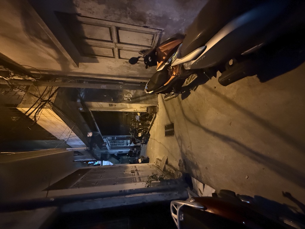 Bán nhà ngõ Hậu Khuông - diện tích 36,2m2 4 tầng - gần phố, tiện ích bạt ngàn - giá 7,5 tỷ