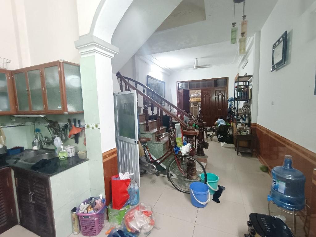 Bán nhà Khương Hạ - diện tích 63m2 3 tầng - gần ô tô - giá 10,5 tỷ