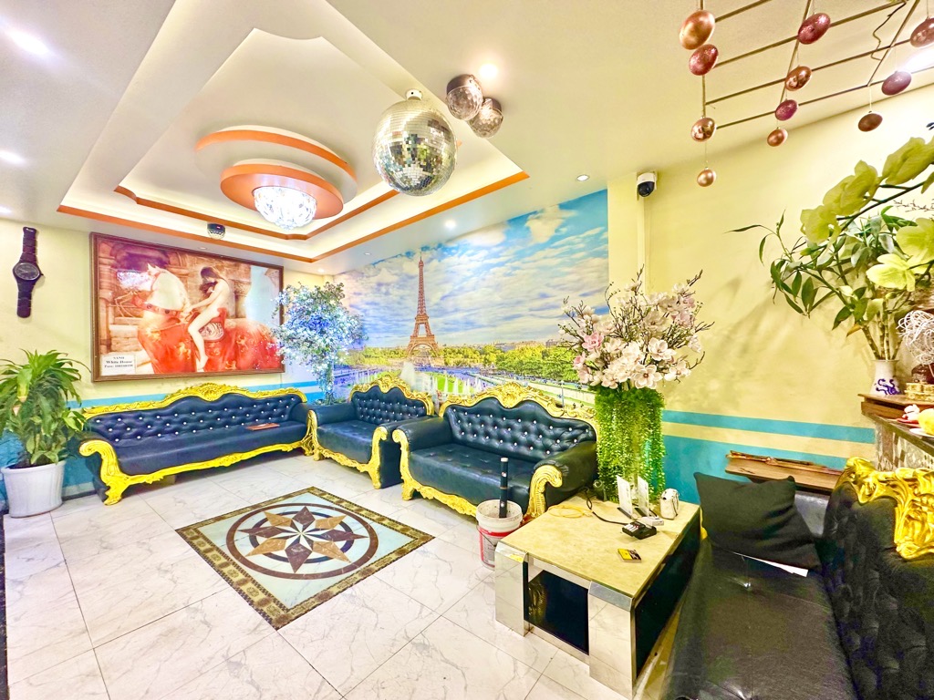 Bán nhà Yên Duyên - diện tích 68m2 5 tầng - Ô TÔ ĐỖ CỔNG - giá 15 tỷ